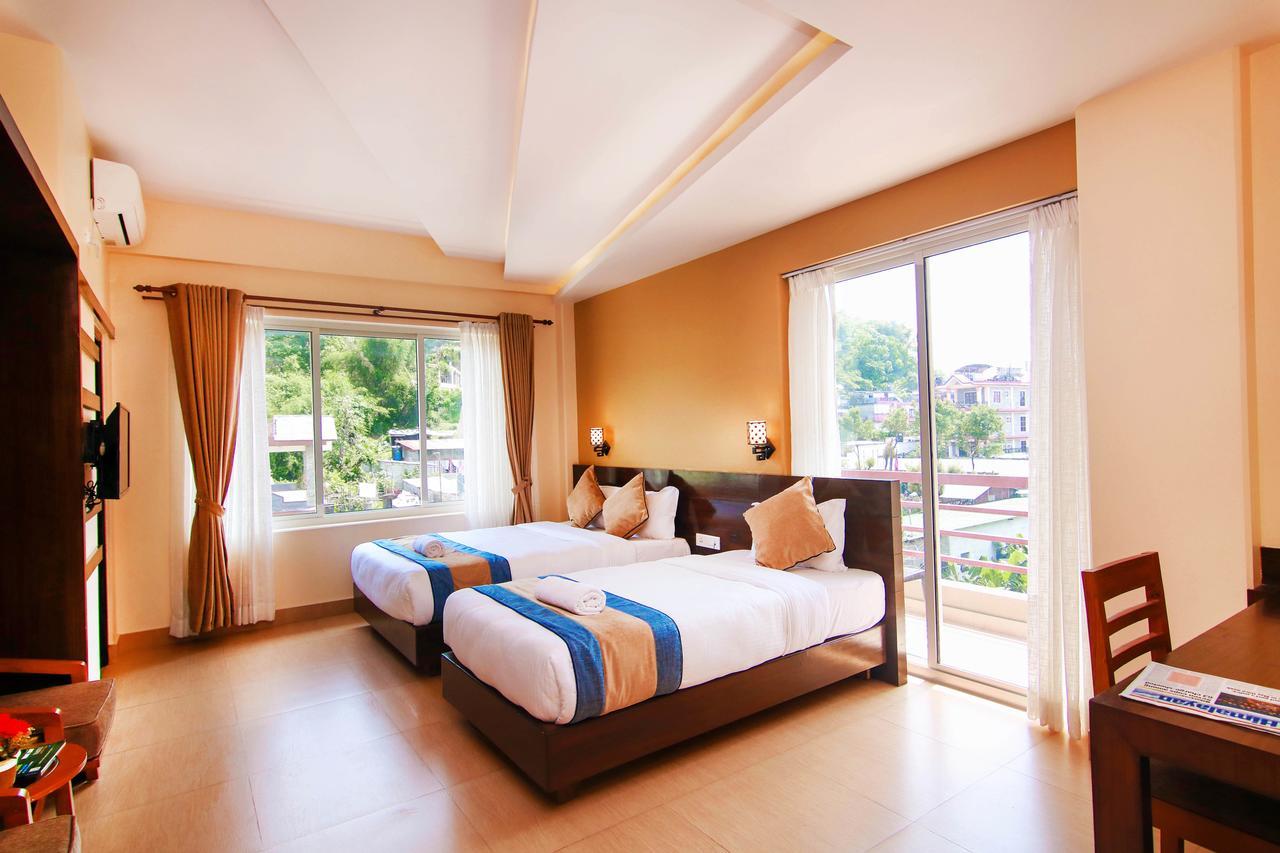 Hotel Lake Paradise بوكْرا المظهر الخارجي الصورة