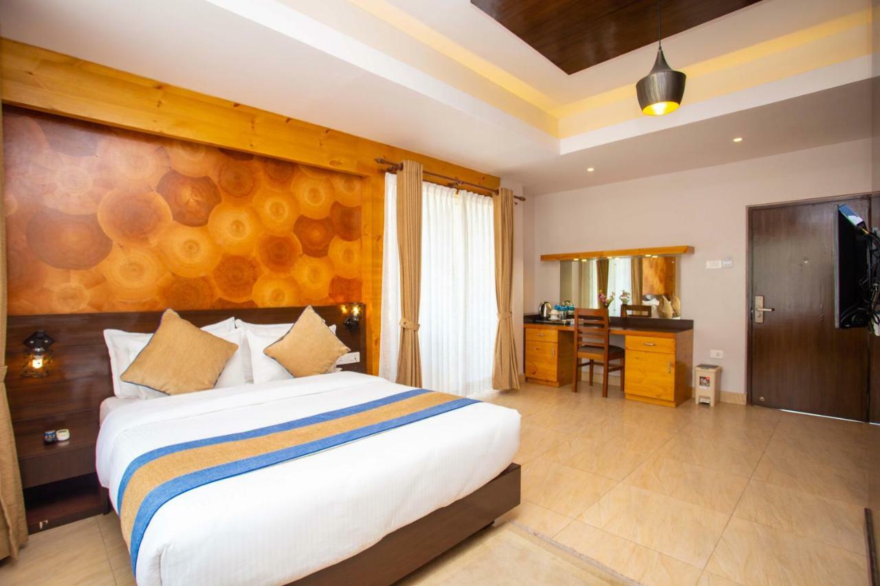 Hotel Lake Paradise بوكْرا المظهر الخارجي الصورة